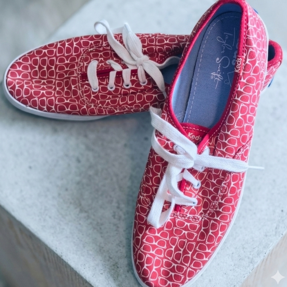 Keds x Taylor Swift Champion Sunglasses Red Canvas Sneakers Size 10
